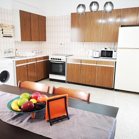 Sunny Apartment Larnaca Ngoại thất bức ảnh