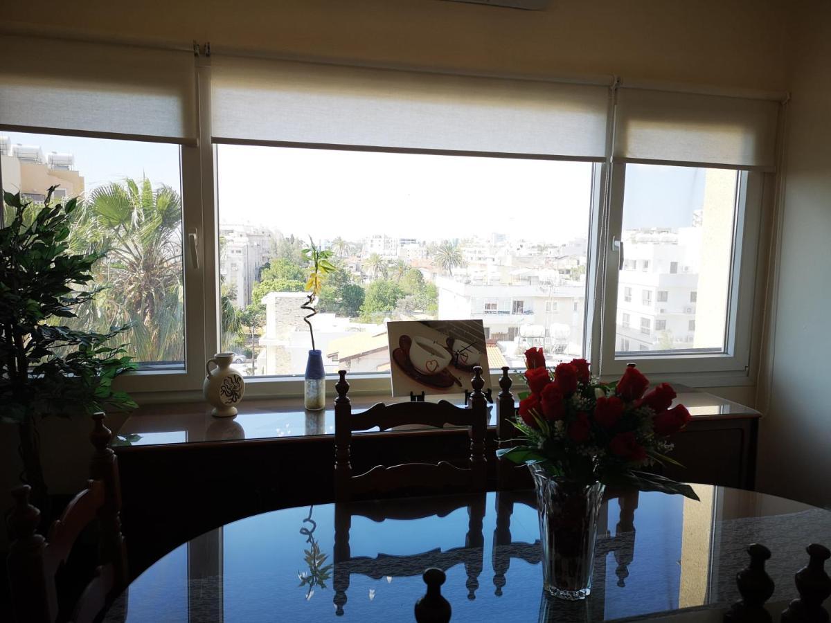 Sunny Apartment Larnaca Ngoại thất bức ảnh